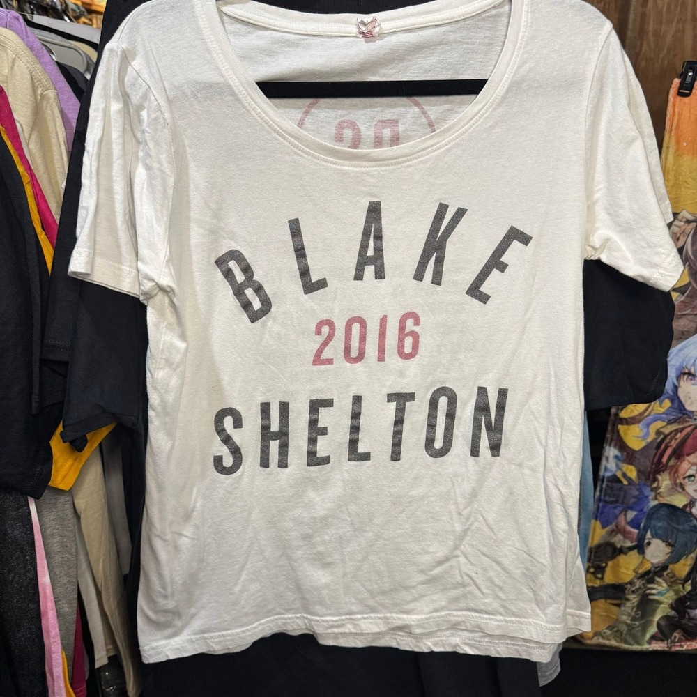 Blake Shelton - 2016 tour shirt ladies Large